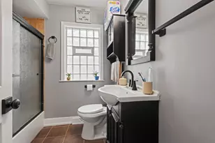 251 W 10th St, Chicago Heights, IL 60411 - Photo 14