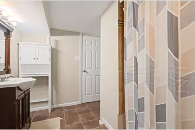 251 W 10th Street, Chicago Heights, IL 60411 - Photo 24