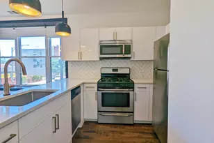 2301 W Chicago Ave, Chicago, IL 60622 - Photo 4