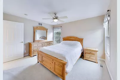 411 Periwinkle Way, Prospect Heights, IL 60070 - Photo 36