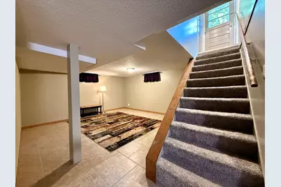 101 S Fairview Place, Clifton, IL 61727 - Photo 12