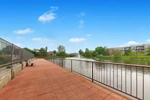 7 The Court Of Hidden Bay, Northbrook, IL 60062 - Photo 34