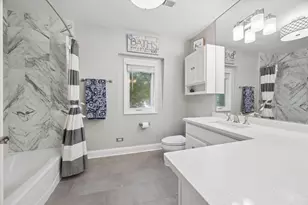 1490 Wood Ave, Downers Grove, IL 60515 - Photo 22