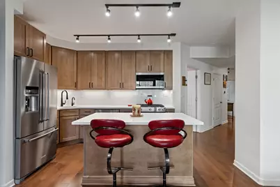1212 N Wells Street #404, Chicago, IL 60610 - Photo 6