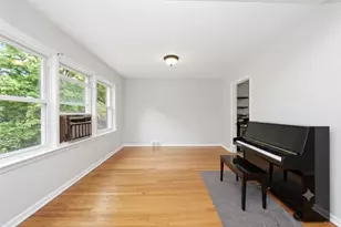 11659 S Maplewood Ave, Chicago, IL 60655 - Photo 10