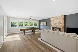 287 Rich Rd, Park Forest, IL 60466 - Photo 10