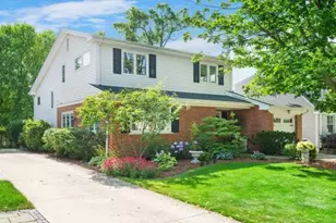 721 S Stone Ave, La Grange, IL 60525 - Photo 2