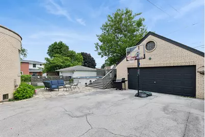 10155 S Clifton Park Avenue, Evergreen Park, IL 60805 - Photo 20