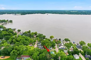 39 Fairfax Rd, Fox Lake, IL 60020 - Photo 2