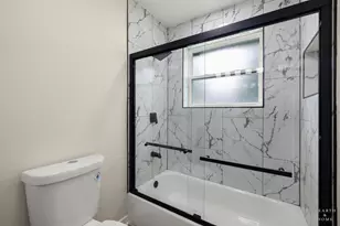 9513 Lowell Ave, Skokie, IL 60076 - Photo 32