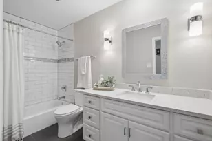 8226 Bob O Link Rd, Orland Park, IL 60462 - Photo 14