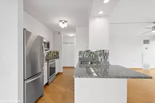 1122 N Clark St, Chicago, IL 60610 - Photo 4