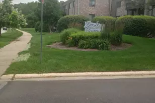 1480 Stonebridge Cir, Wheaton, IL 60189 - Photo 1