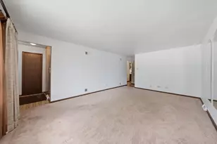 280 Prairie Ave, Calumet City, IL 60409 - Photo 12