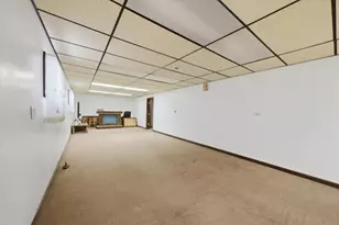 280 Prairie Ave, Calumet City, IL 60409 - Photo 16