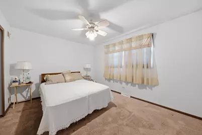 280 Prairie Avenue, Calumet City, IL 60409 - Photo 8