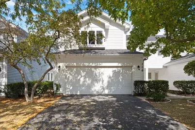 120 Hampton Avenue, Westmont, IL 60559 - Photo 1