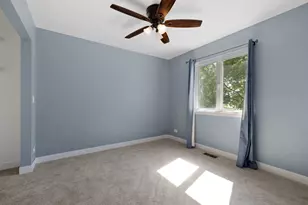 120 Hampton Ave, Westmont, IL 60559 - Photo 16