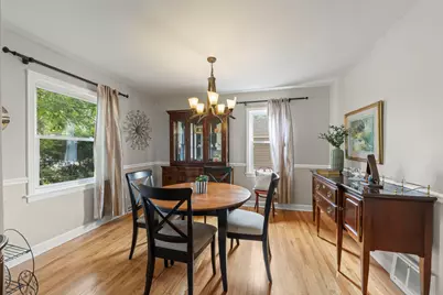1110 N President Street, Wheaton, IL 60187 - Photo 6