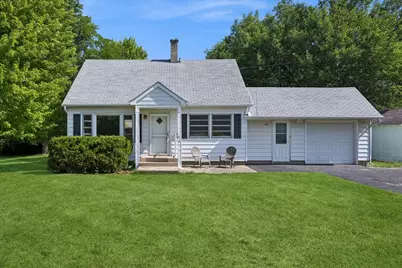 139 Kent Avenue, Wauconda, IL 60084 - Photo 1