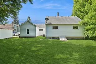 139 Kent Ave, Wauconda, IL 60084 - Photo 24