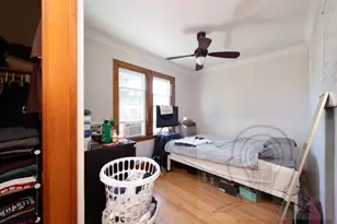 5057 W Newport Ave, Chicago, IL 60641 - Photo 10