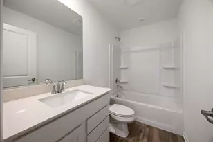 668 Cassia Ct, Crystal Lake, IL 60012 - Photo 22