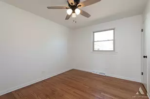 5854 W 81st Pl, Burbank, IL 60459 - Photo 16