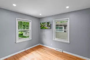 715 E Main St, Barrington, IL 60010 - Photo 20