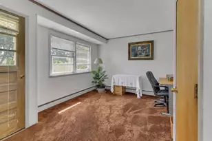 443 Glendale Rd, Roselle, IL 60172 - Photo 6