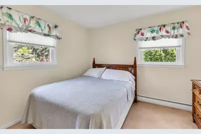 443 Glendale Road, Roselle, IL 60172 - Photo 12