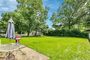 443 Glendale Rd, Roselle, IL 60172 - Photo 24