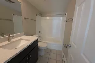 1665 Coach Dr, Naperville, IL 60565 - Photo 14