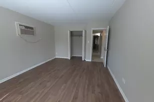 1665 Coach Dr, Naperville, IL 60565 - Photo 8