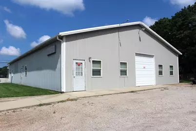 811 E State Highway 54, Clifton, IL 61727 - Photo 2