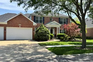 1027 E Marion St, Arlington Heights, IL 60004 - Photo 1