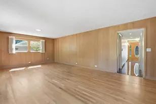 8238 W Balmoral Ave, Chicago, IL 60656 - Photo 18