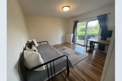 1431 E Emmerson Lane, Mount Prospect, IL 60056 - Photo 18