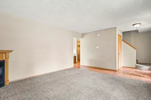 2949 Langstone Dr, Rockford, IL 61109 - Photo 6