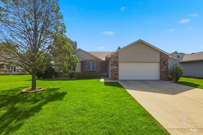612 Madison Avenue, Bradley, IL 60915 - Photo 1