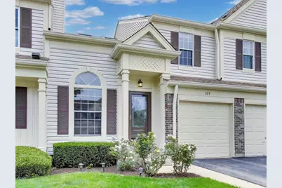 109 Peach Tree Lane, Westmont, IL 60559 - Photo 1