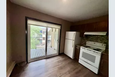 183 N Waters Edge Drive W #301, Glendale Heights, IL 60139 - Photo 8