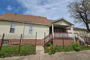 1500 W 112th Pl, Chicago, IL 60643 - Photo 1