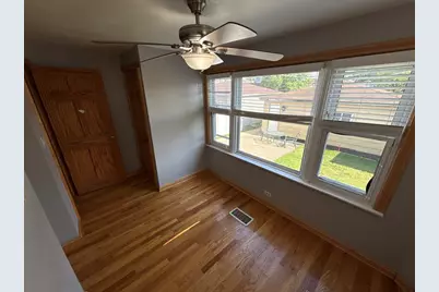 5327 W Wolfram Street #1, Chicago, IL 60641 - Photo 22