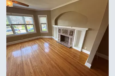 5327 W Wolfram Street #1, Chicago, IL 60641 - Photo 4