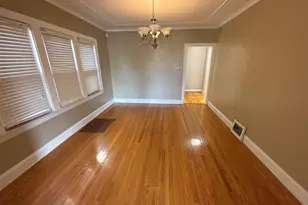 5327 W Wolfram St, Chicago, IL 60641 - Photo 6
