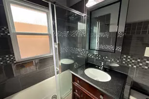 5327 W Wolfram St, Chicago, IL 60641 - Photo 10