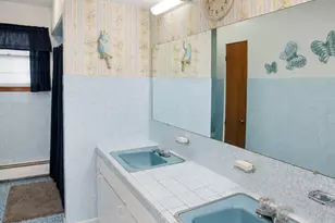 21 Morris St, Joliet, IL 60436 - Photo 8