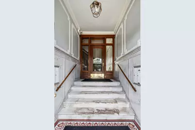 5718 S Dorchester Avenue #1, Chicago, IL 60637 - Photo 2