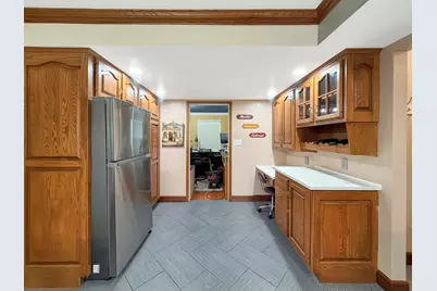 2094 Running Deer Lane, Freeport, IL 61032 - Photo 16